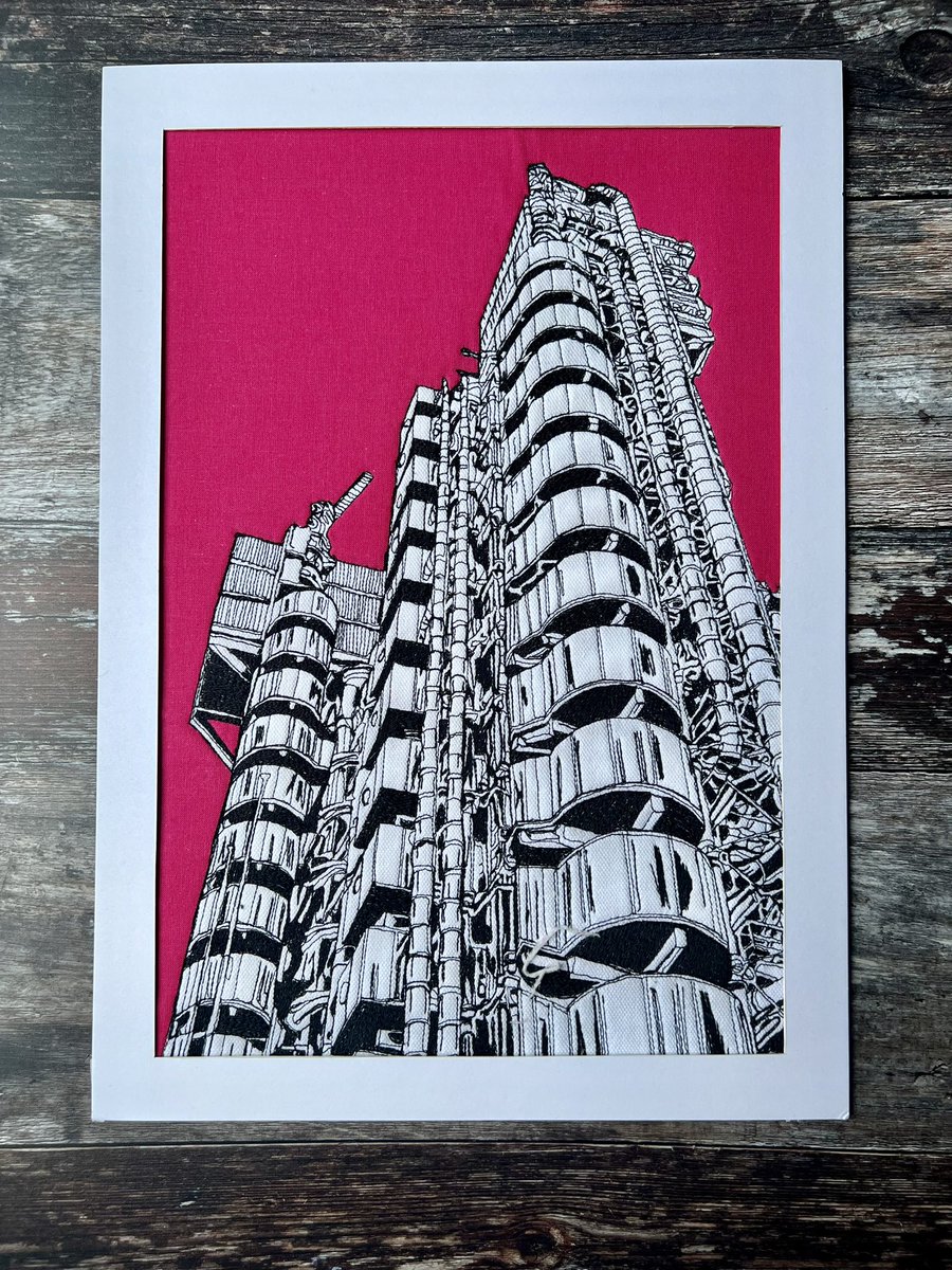 AHTextileArt's tweet photo. I have been drawing with my sewing machine again 🤣 My latest #freemotionmachineembroidery piece . The iconic Lloyd’s Building ( sometimes known as the inside-outbuilding) No paints or pens used just my sewing machine .#UKMakers #MHHSBD #Earlybiz #textileart #drawingwiththread https://t.co/W8wUsFor1T