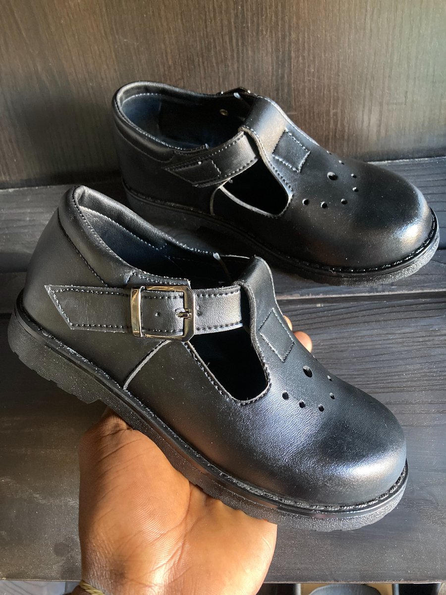 Proudly Made in Jos.

Today is Monday that's is why you need to get your kids a pair of @peejayoriginals curtina school shoe.

Price 15k only

Call/WhatsApp us on 08058478287

#peejayfootwears #peejayoriginals #josshoemakers