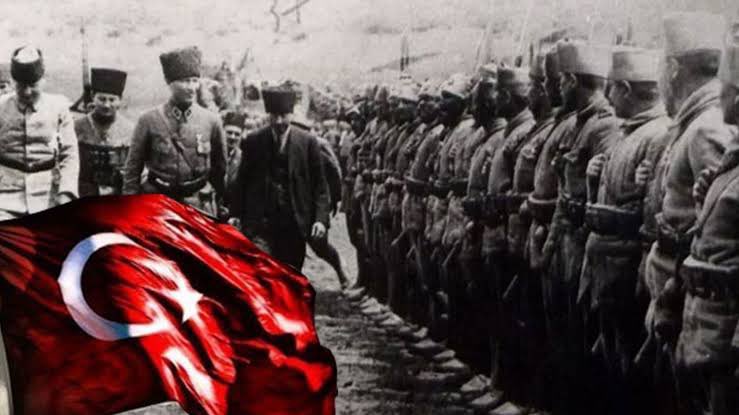 Şanlı tarihimizin şanlı zaferi Gazi Mustafa Kemal Atatürk ve silah arkadaşlarına minnetle ÇANAKKALE GEÇİLMEZ