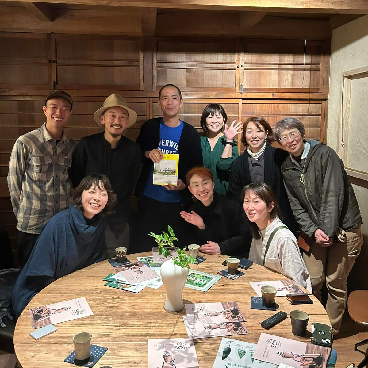 uocworld's tweet photo. 『Urban Farming Life』刊行記念🌱
九州リサーチ・トークツアー 全3DAYS ありがとうございました！

訪れる場所場所で、農を中心とした循環する生活、都市への動きは各地で始まっていると確信できる濃密な三日間となりました。

訪れた場所の詳細は👇 https://t.co/6WHzcliB64