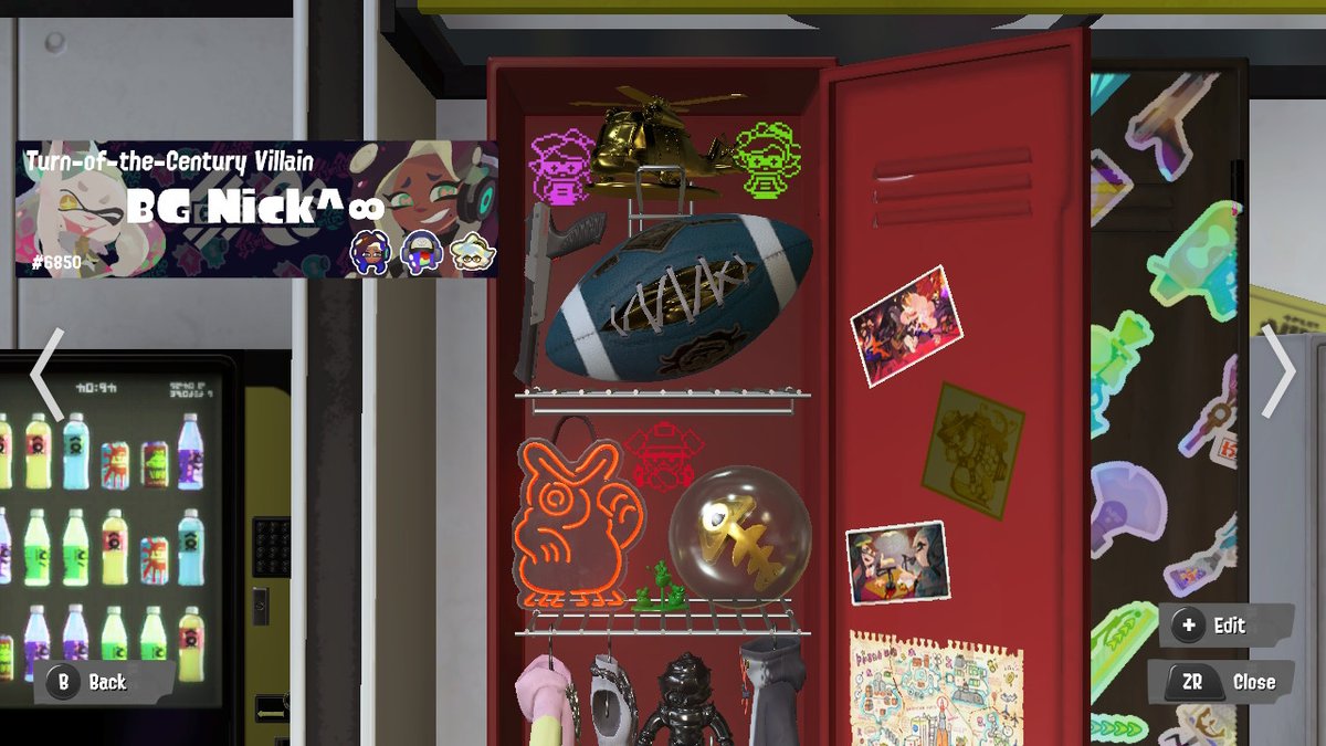 Nickman181818's tweet photo. Oops I accidentally spent 20 minutes redoing my locker #Splatoon3 #NintendoSwitch https://t.co/n10f4m6YdY