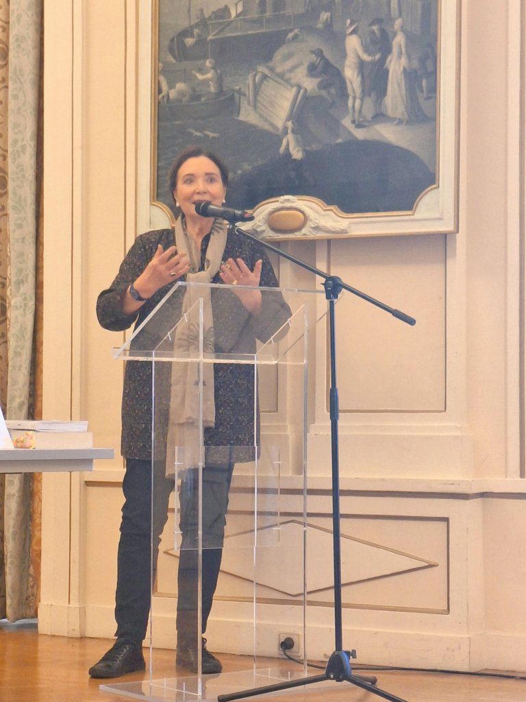 philippesutter4's tweet photo. 5ème #ChoixGoncourtAutriche
Quel bonheur d'écouter #PauleConstant, marraine de notre Choix inauguré avec elle en 2020!
🙏 à Mme F. Rossinot, DG de l'Académie, aux équipes des 5 universités 🇦🇹 partenaires et au public pour ces échanges 👌
#FestivaldelaFrancophonie 2024
@PLUS_1622 https://t.co/HMpK234aNm