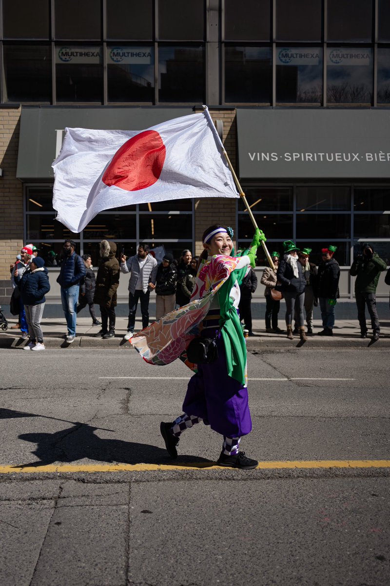BWhitmorePhoto's tweet photo. St. Patrick’s Day Parade Toronto 2024 (2 of 2)
.
.
.
.
#toronto #torontophotographer #streetphotography #photography #light_and_shadow #city #urban #torontostreetphotography #snap_street #snap_community #verotography #podium_street #pictas #podium #snap_canada #snap_world #street #citylife #snap_world #stpatricksday #parade #colour #irish #ireland #festival #flags #people #crowds #floats