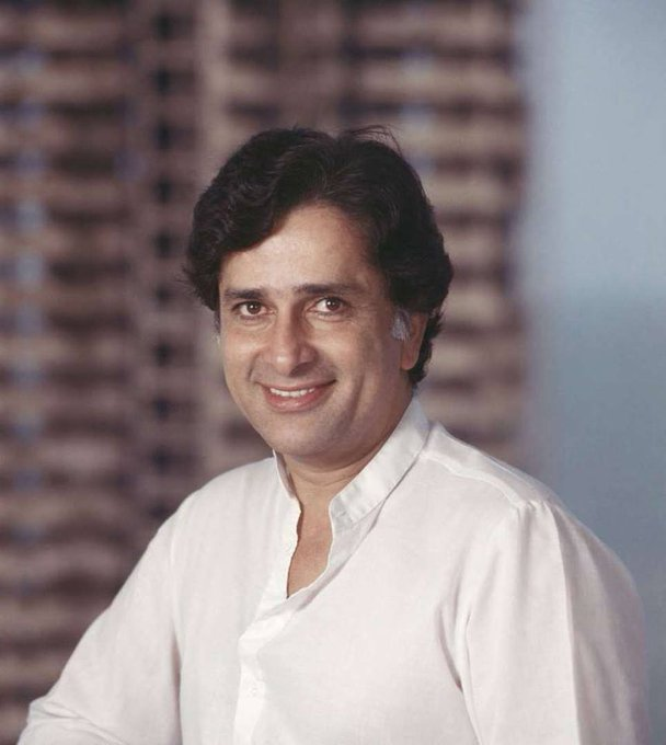 Remembering legendary actor #ShashiKapoor on his 86th birth anniversary (18/03/38). Shashi Kapoor, remembered as a gentleman in his personal life, was a distinguished and accomplished actor on both stage and screen, known for his natural talent and versatility. He was also a…