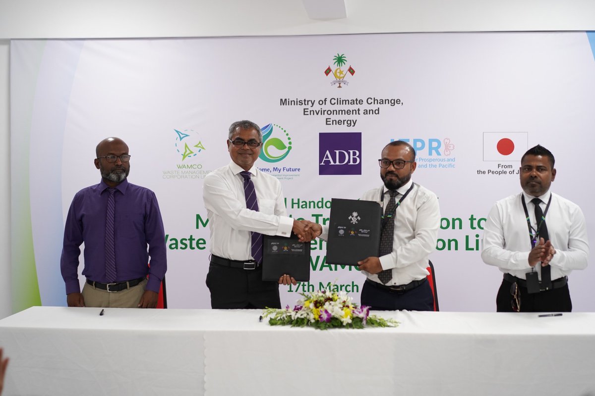 JapaninMaldives's tweet photo. Ambassador Takeuchi joined the handover ceremony of the Malé Waste Management Transfer Station, constructed under the waste management project of @ADB_HQ in collaboration with @MoEnvmv and @WAMCOmv. It was funded by the assistance of USD 2 million from Japan's ADB fund of #JFPR. https://t.co/kMR8YtnlUz