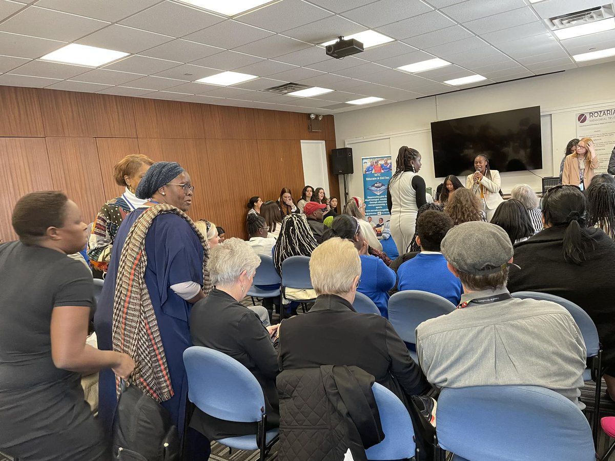 MtcGirl's tweet photo. Adolescent girls speaking out and challenging the status quo at our UN CSW68 event. #notstatistics @makachikowero @lucichiko @RozariaConnects @unwomenzw @AMPLIFY_Girls @Dreambigld @Connecther @felinyamayaro @michellemutogo https://t.co/MNKF1isJqc