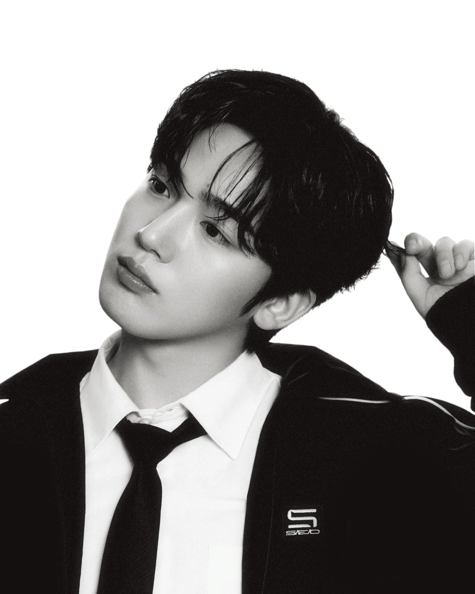 YohanKim_Only's tweet photo. clean cover k magz april issue #KIMYOHAN https://t.co/6PX7jceig8