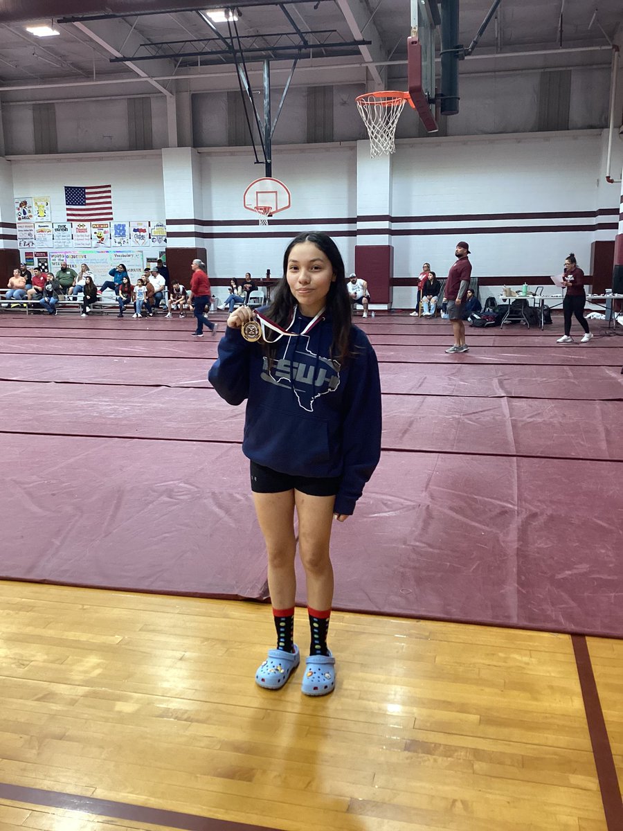 PSJASWPL's tweet photo. Congrats to 3 of our Lady Javelinas for Receiving 2nd Team Academic All State:
Natalie Reyes
Eva Gonzalez
Rubi Salaya https://t.co/FroP35oyf7