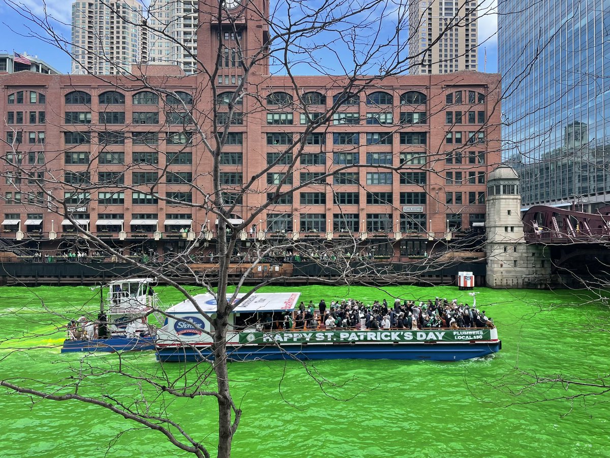 Kelly | The Romancelandia Shop tweet media