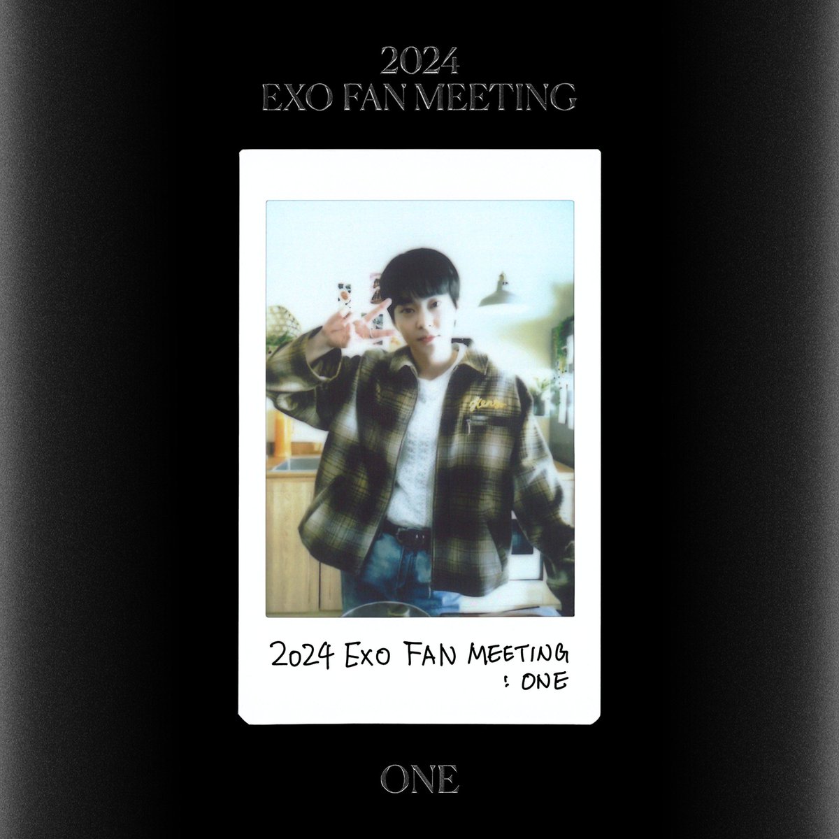 EXO tweet media
