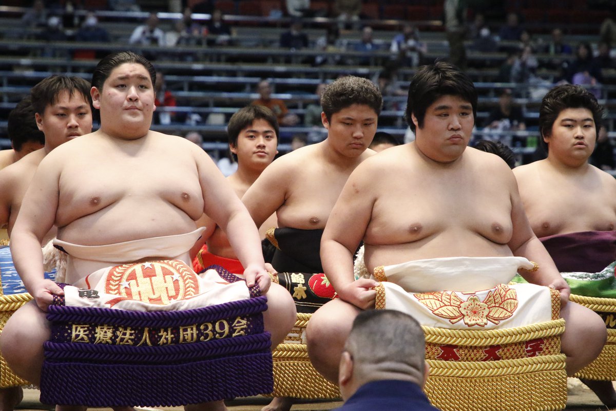 大相撲三月場所 九日目の様子＞ 先ほど土俵上で「新序出世披露」が行