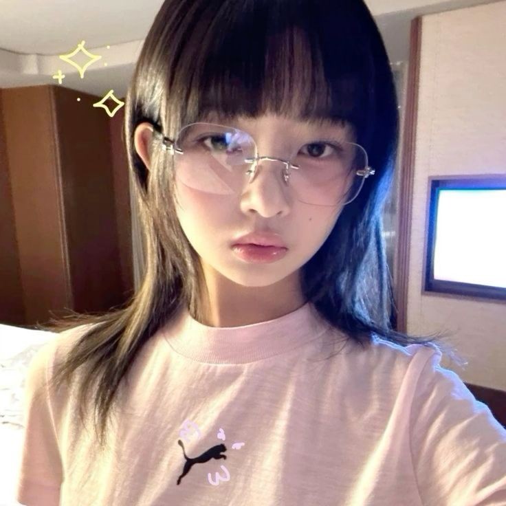 woneinyl's tweet photo. [ restarting ! ]

hi! i'm tori !! >__< 
 lf: interactive moots ! 

 ─ she/her  ||  filo 
 ─ not new to #kpoptwt  #stantwt
─ looking for filo, engene, once,  dreamies, and  carat moots ! 
 [any fandom are still welcome!]    

 ♡ / ↻ to be moots! + to spread ! https://t.co/yULtIzC89X