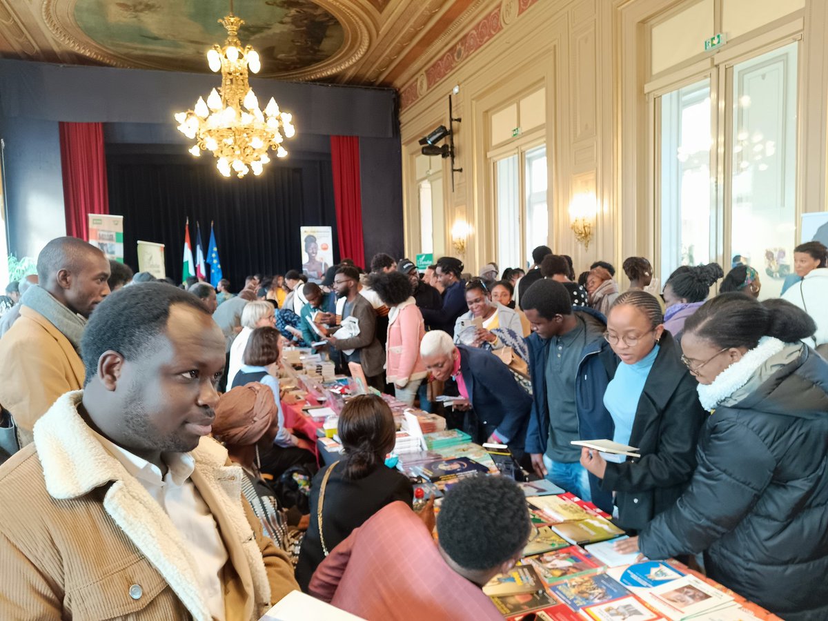EditionsContin1's tweet photo. Fin hier du Salon du Livre Africain de Paris https://t.co/y1htcT2e3t