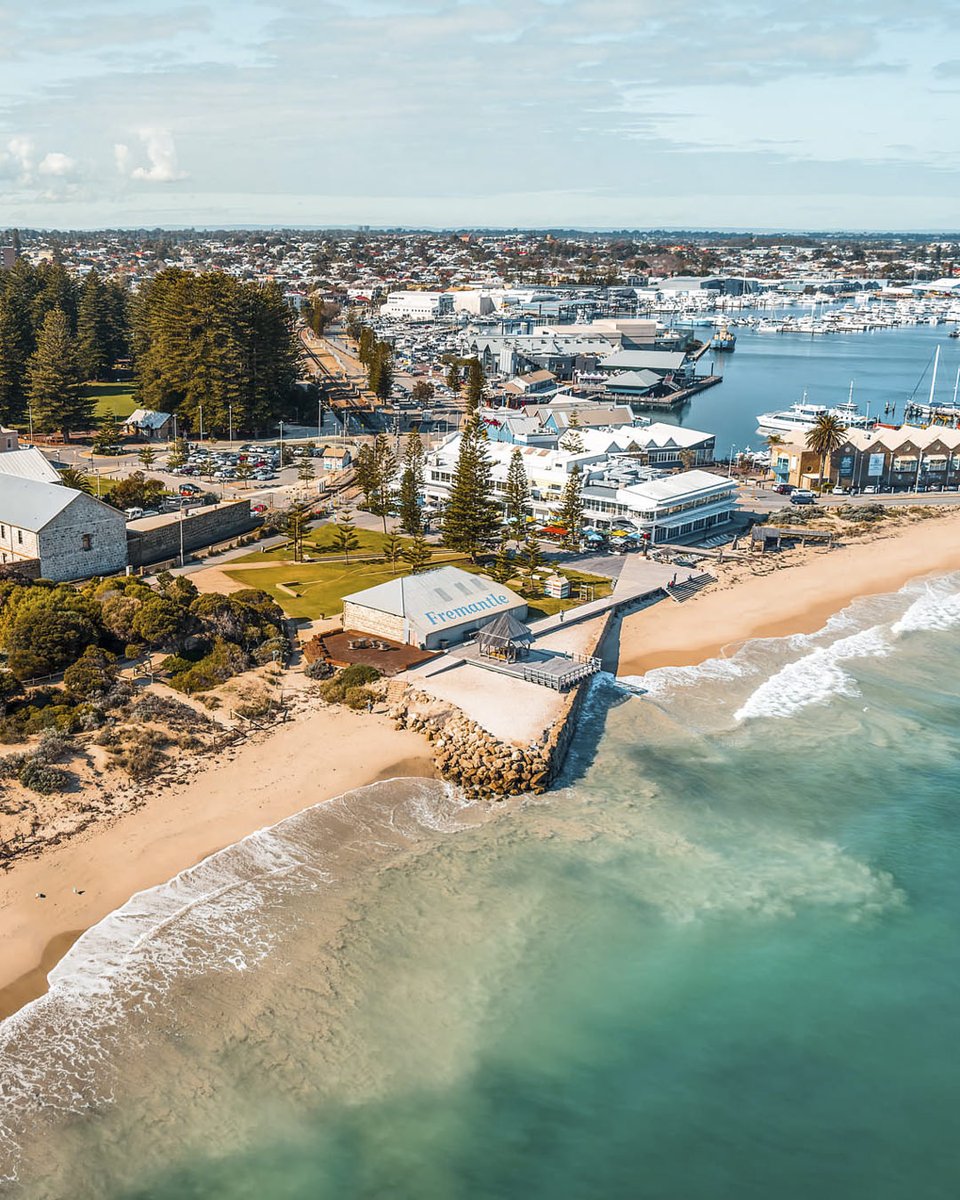 Fremantle, where the charm of historic buildings meets a lively arts scene 💕 . . #skyperth #fremantle #cityoffremantle #westernaustralia #wathedreamstate #SeeAustralia Fremantle photos >> bit.ly/3S0KgOC @cityoffremantle @visitfremantle @infreo @westaustralia