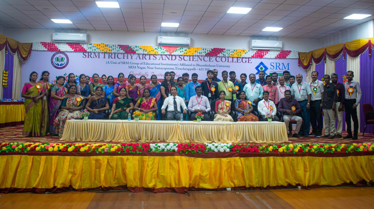 trichysrmarts's tweet photo. The 6th Annual day and Sports Day Celebrations of SRM Trichy Arts and Science was held on 16th March,2024  in SRM Auditorium. 
Dr. G. Ilango Vice-Principal (Administration) delivered the welcome address.  
#srmasctrichy
#artsandsciencecollege
#trichysrmarts https://t.co/IZu7qBcpy1