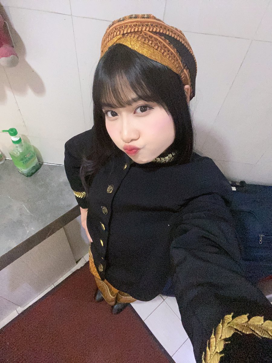 A_MutheJKT48's tweet photo. Semangat puasanya!! #haimunday https://t.co/tfR8pkzOjm