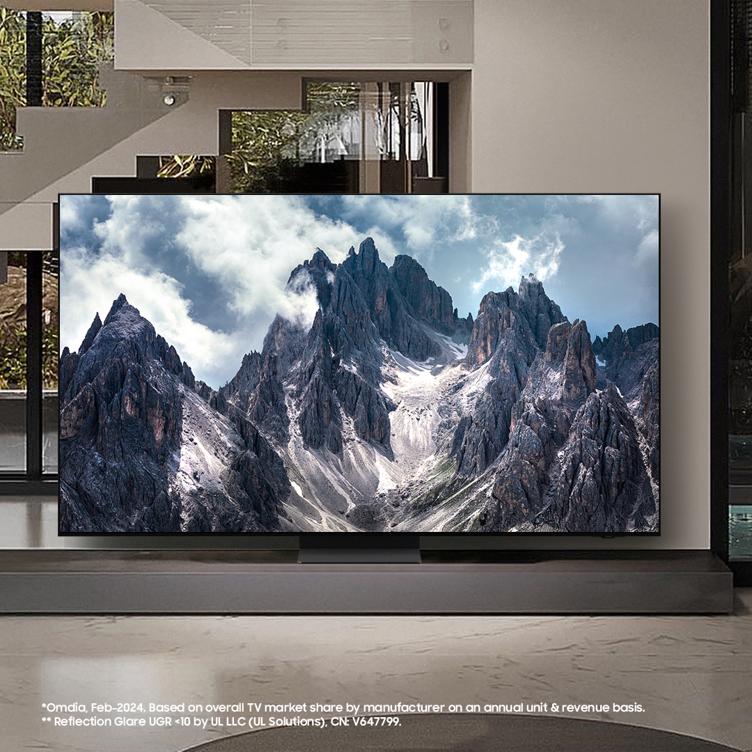 Experience the WOW factor with our new S95D OLED TV by the Global number 1 TV brand*. The new OLED anti-glare technology** helps reduces glare from external light sources, so you can experience richer contrast. 

#Entertainment #OLEDTV #TV #Antiglare #Technology #Sound #Samsung
