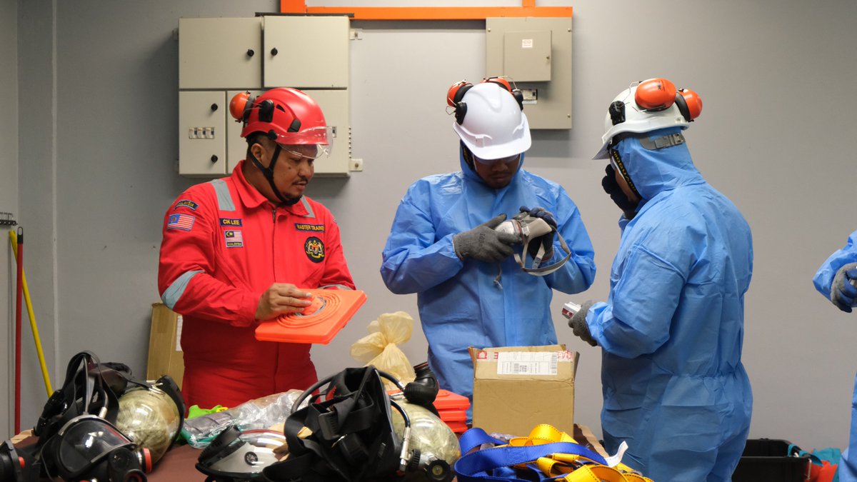 [KURSUS HRD CORP CLAIMABLE - CHEMICAL HANDLING, SPILLAGE &amp; PERSONAL PROTECTIVE EQUIPMENT (PPE) TRAINING]
.
Untuk lihat takwim kursus dan pendaftaran, sila isi google form di bawah:
forms.gle/Y38HYQkgrmJm3N…