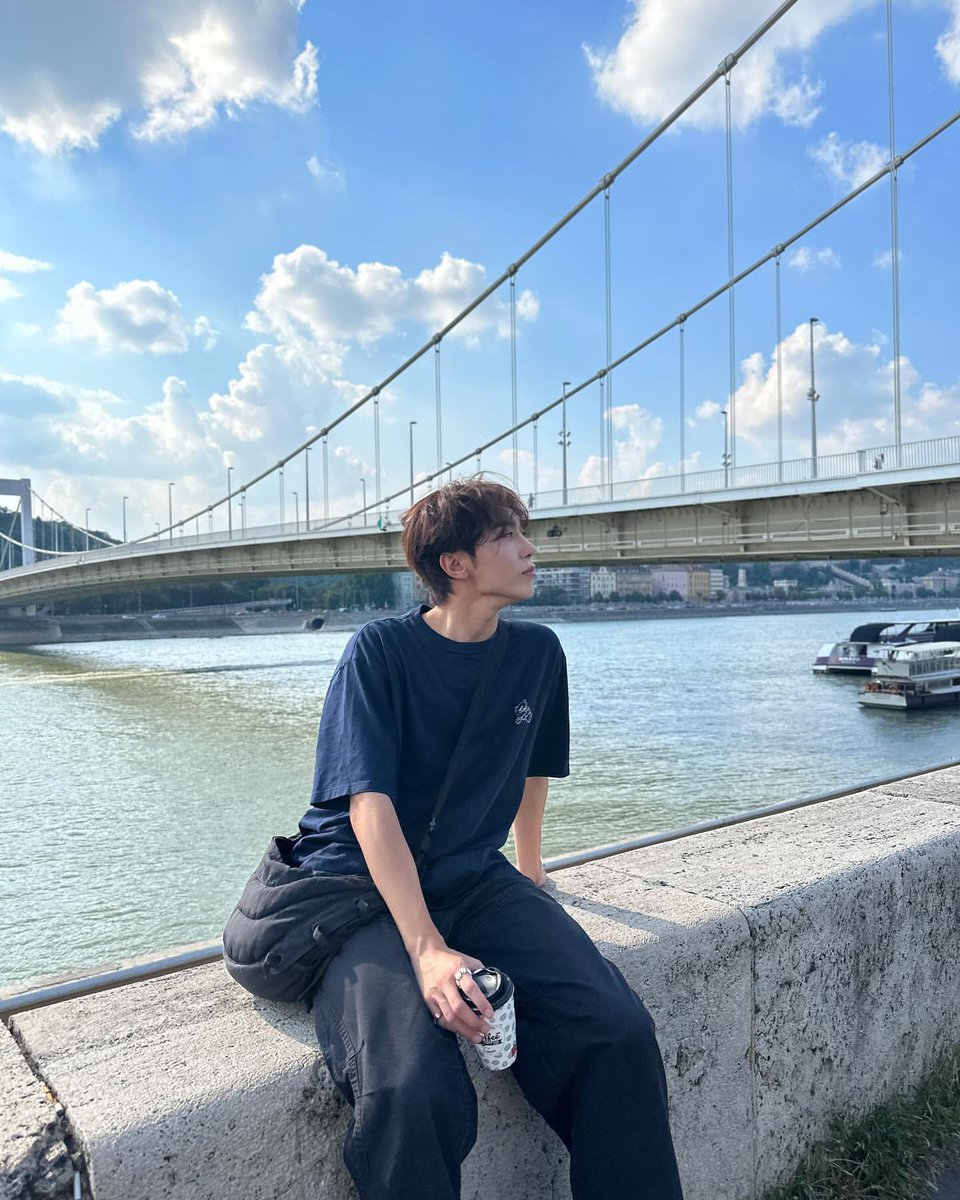 plediskwane's tweet photo. Savoring the delightful Europe sunshine has been checked off of the 2024 bucket-list. Kinda wonder what’s next. 😝 https://t.co/ZoWi5trlku
