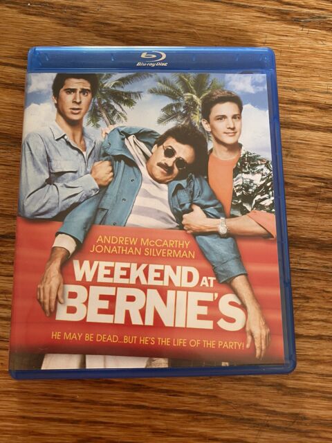 I am so happy they put #WeekendAtBernies on blu ray! I  love it and laugh out loud at the same scenes. And don't get me started on @cmsall (GWEN)🥰
