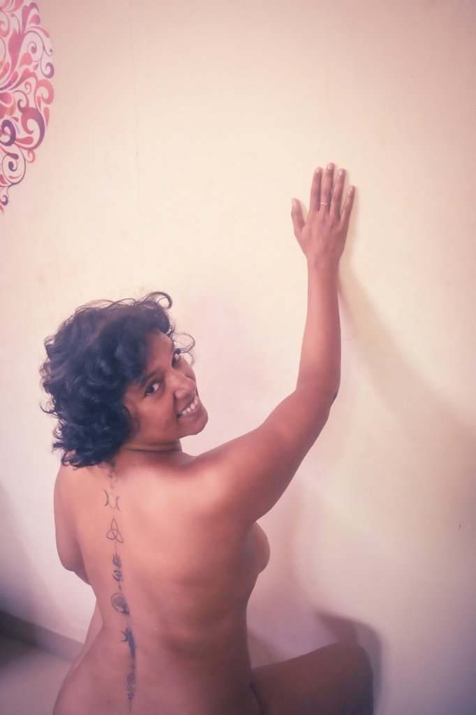 NaziyaArun's tweet photo. The moment of truth ๐ค
#barechest #bare #tatoo #spinetattoo #Color #chennai #Pose #bareback https://t.co/WeWXytMfID