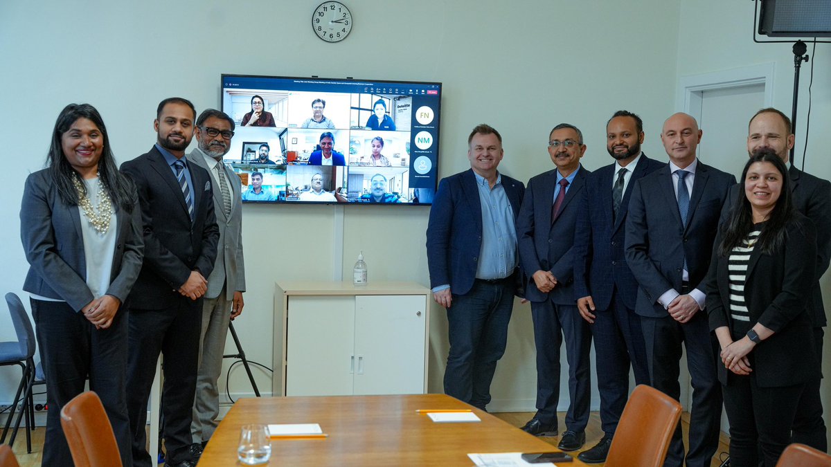 India in Sweden tweet media