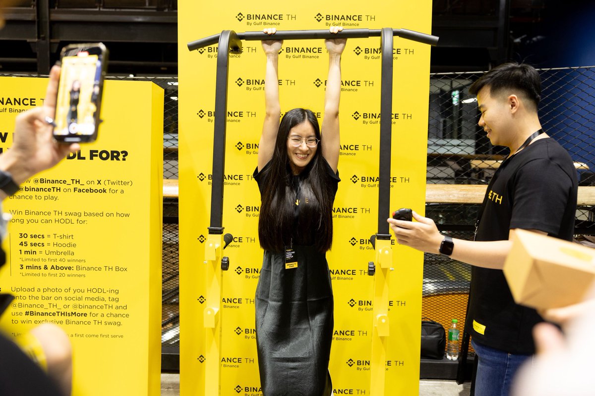 Binance_TH_'s tweet photo. กิจกรรมมาแรงในงาน Super Meetup ที่ต้องใช้ความสามารถในการ HODL ไหวพริบและความแม่นยำของคุณ!
✅Hodler Bar Challenge
✅BTC Button Challenge
ใครได้ลองเล่นไปแล้วบ้าง?
#MOREwithBinanceTH
*คริปโทเคอร์เรนซีและโทเคนดิจิทัลมีความเสี่ยงสูง ท่านอาจสูญเสียเงินลงทุนได้ทั้งจำนวน โปรดศึกษาและลงทุนให้เหมาะสมกับระดับความเสี่ยงที่ยอมรับได้
