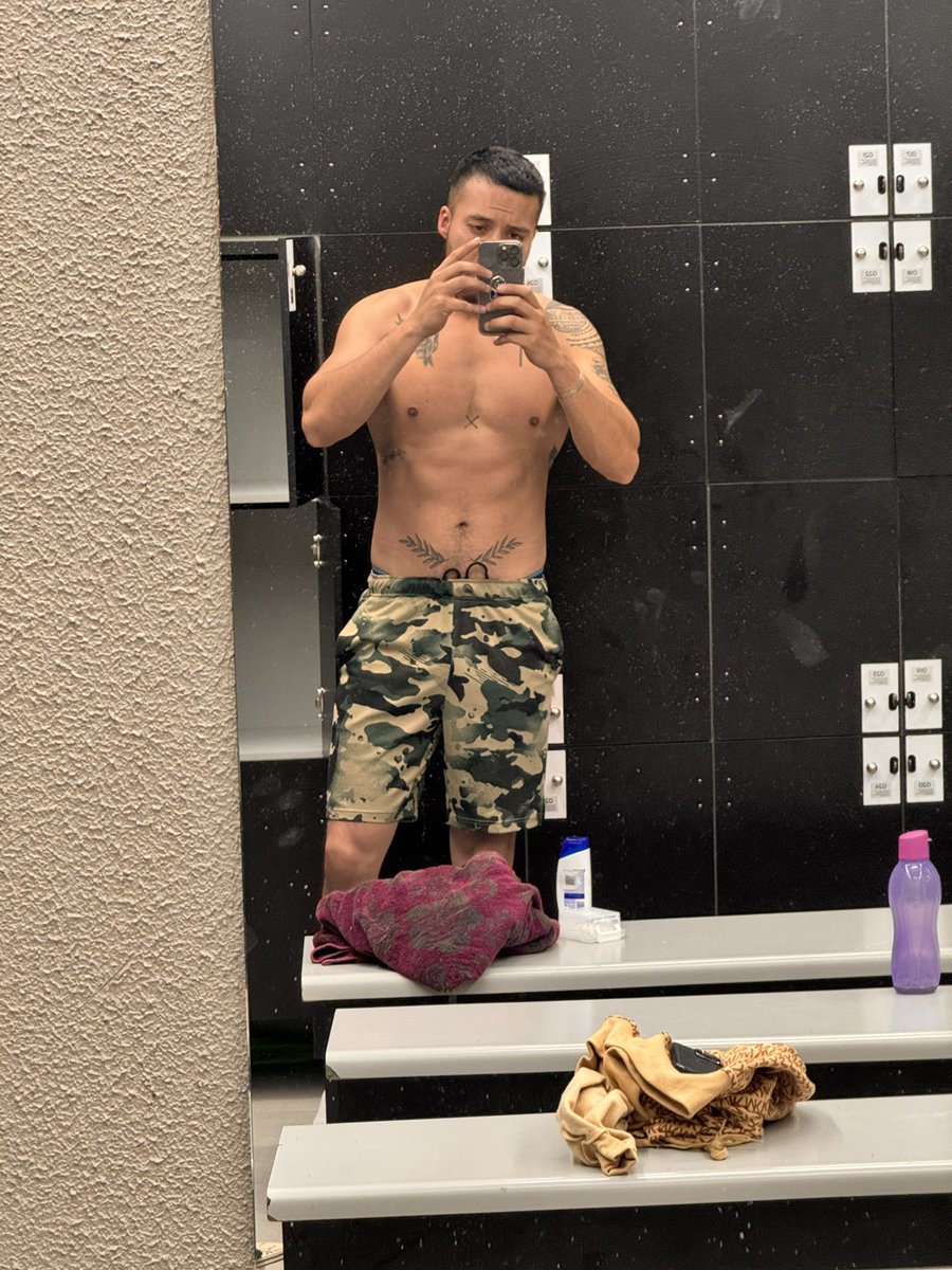 MauricioFraga_'s tweet photo. Nos quedamos a 5 seguidores de los 2k 🥺 retwit ? https://t.co/PDqLRLnjMC