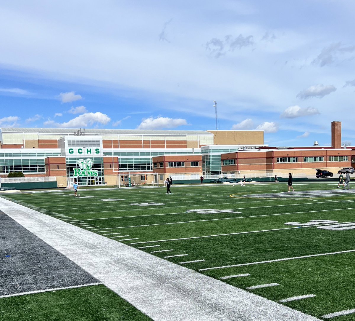 RiverbendTurf's tweet photo. Busy day @GridironRams @Grayslake_Rams . What a cool facility! The community uses these fields continually. Field is cleaned and decompacted and turf is standing upright #syntheticturfmaintenance #safefields https://t.co/2lFe8VmlqH