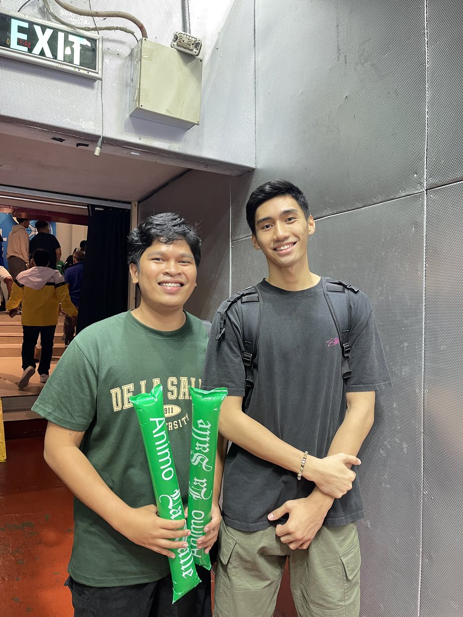 lesterallen_'s tweet photo. Team Pangasinan 💚 
#SeizeControlDLSU https://t.co/9cMLlcijt9