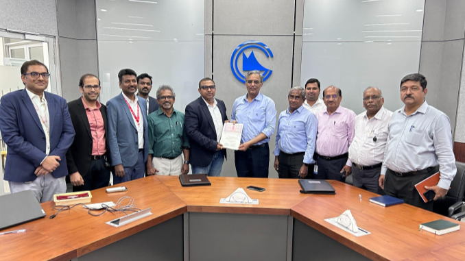 RailAnalysis's tweet photo. #ChennaiMetro’s fare system gets a tech boost: #ShellinfosgConsortium secures Rs. 42.58 crore contract

Read more...https://t.co/lwp8i9YqsT
  
#metro #partnership #infrastructure #stations #development #CMRL #AFCsystem #phase2 #collaboration #contractagreemen #project https://t.co/jJKFj9qXgp
