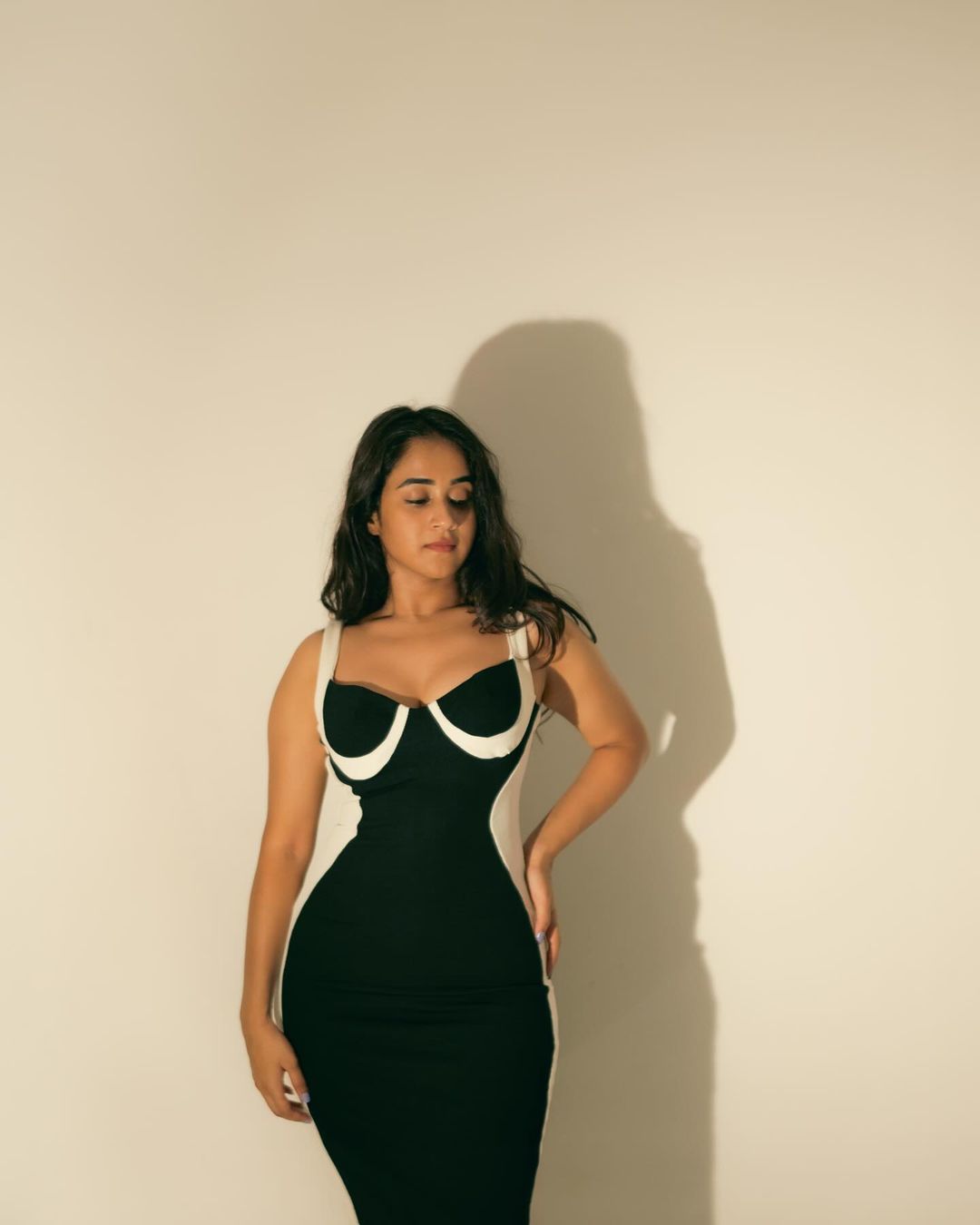 GI7n8dRbkAAdvnZ?format=jpg&name=large