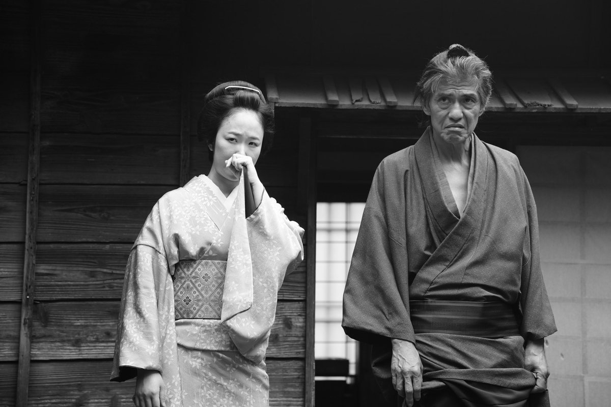 smoke_web's tweet image. 19日は、第21回 ＃シネマ夢倶楽部 表彰式。ベストシネマ賞（夢と感動と希望を与えてくれた素晴らしい映画に贈る）の第二位を受賞。まだまだ受賞ラッシュが続きます！
また、ご報告します‼️
japanfashion.or.jp/cinema/award/%…
#せかいのおきく ＃阪本順治 
 #黒木華 #寛一郎 #池松壮亮 #YOIHIPROJECT ＃佐藤浩市