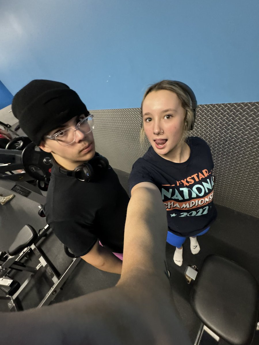 sensei🙂 tweet media