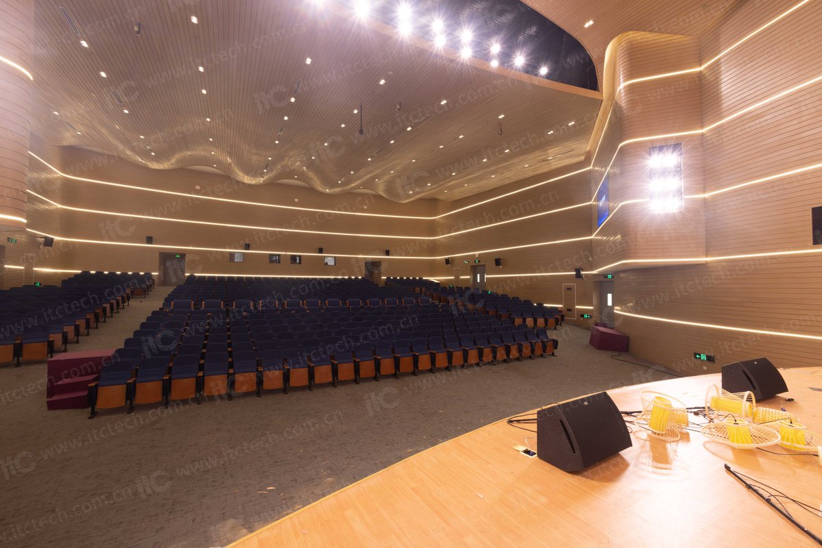 GuangzhouITC's tweet image. itc project reference: Jiangxi Xingang Theater
Smart solution achieves ultimate audiovisual experience✨
More at itctech.com.cn
#audiovisual #stagelight #lighting #prosound #conference #speaker