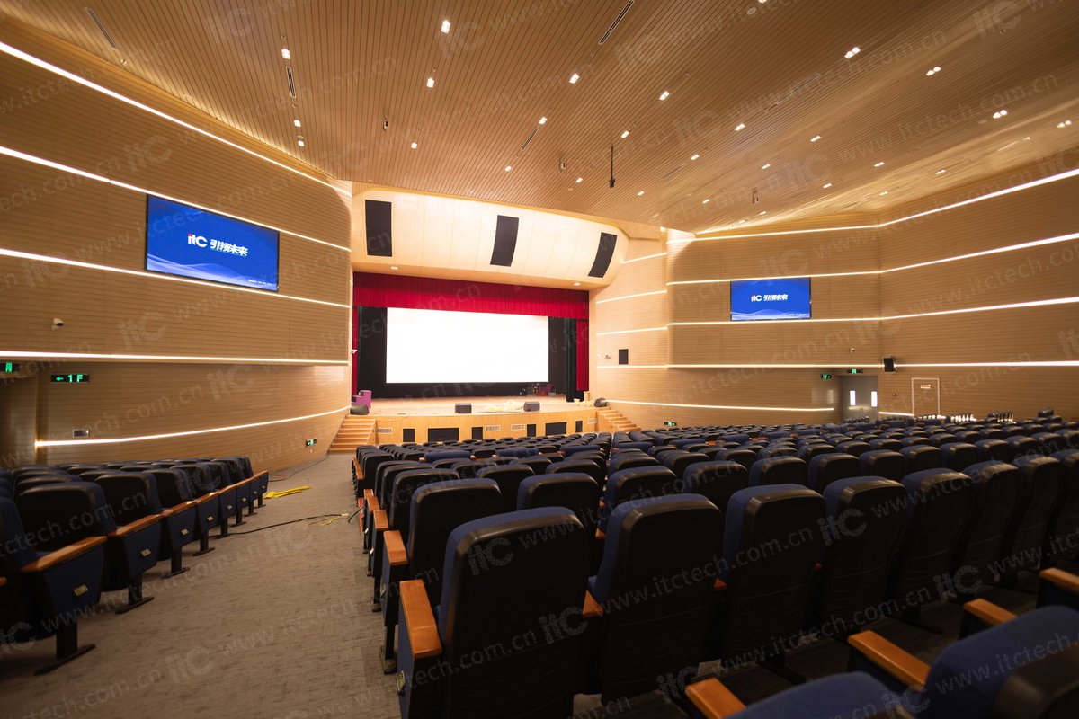 GuangzhouITC's tweet image. itc project reference: Jiangxi Xingang Theater
Smart solution achieves ultimate audiovisual experience✨
More at itctech.com.cn
#audiovisual #stagelight #lighting #prosound #conference #speaker