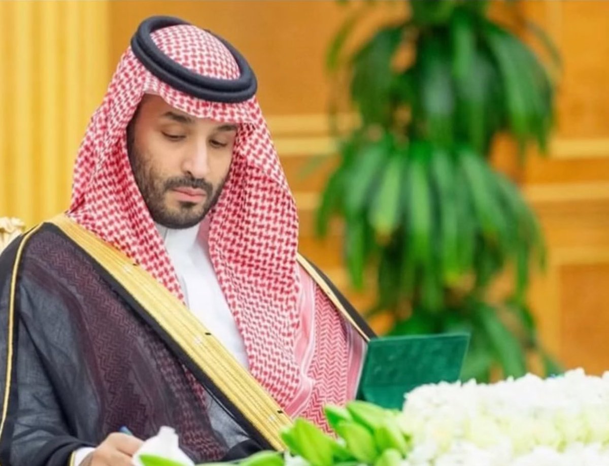 jassser15's tweet photo. اتنفس اليوم ..
لانك بعد الله موجود ..
أسأل الله العلي القدير ان يحميك من شرور الاعداء ،،، https://t.co/dVY1pWae7X