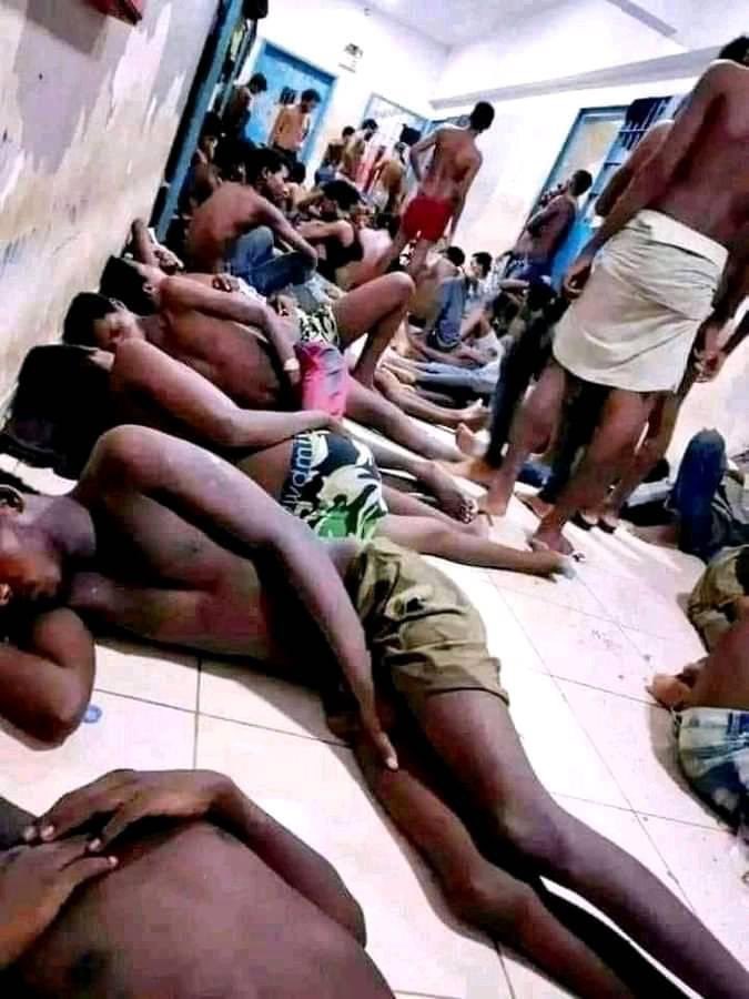 VOT_27's tweet photo. Thousands of Tigrayan refugees in Saudi Arabia prisoners are living in horrific conditions, locked up in overcrowded and dirty cells, starving and beaten. #HumanityFirst #SaudiArabia @amnesty @UNHumanRights @hrw  @reda_getachew @AbiyAhmedAli @RedwanHussien 
@VOT_27 https://t.co/lldcuLNud5