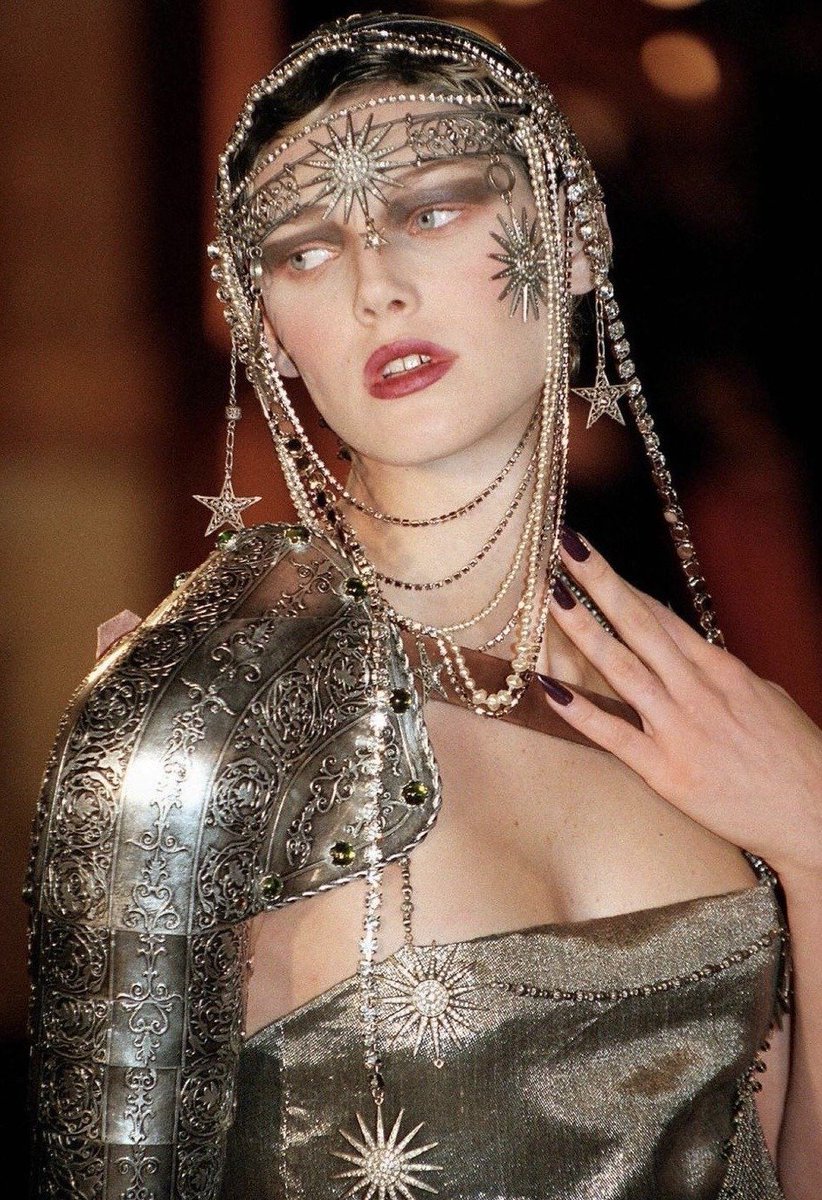 imthespecialk's tweet image. Dior SS98 Couture by John Galliano