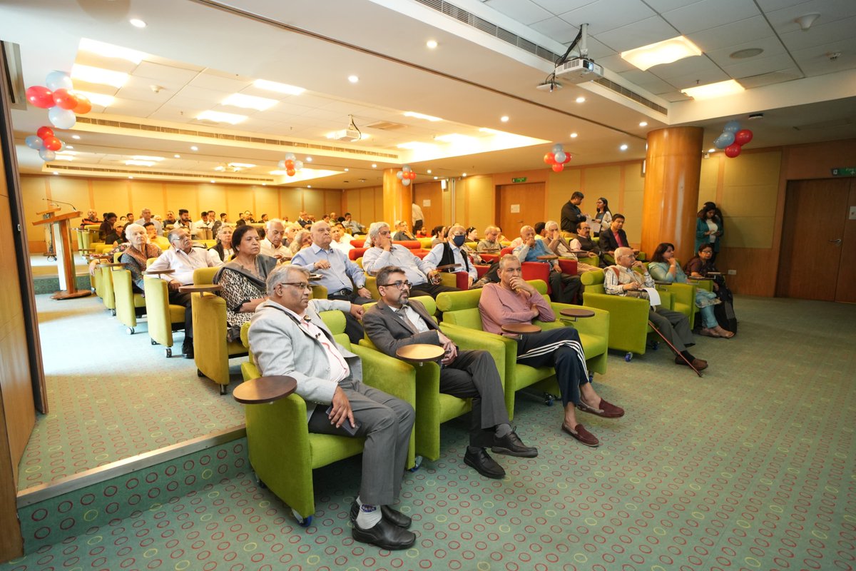 fortis_hospital's tweet photo. On this World Kidney Day, the Department of Nephrology & Kidney Transplant at Fortis Memorial Research Institute, Gurugram, celebrated with a live audience from the Senior Citizens Association, Laughterians Club, PSUs, and key Corporates.
#CheckYourFilter #WorldKidneyDay https://t.co/lEg5yzIzhP