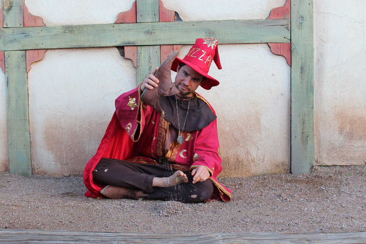 I spent my birthday at the Renaissance Festival cosplaying Rincewind from the Discworld novels. As one does.

More pictures to come later. #AZRenFest #ArizonaRenaissanceFestival