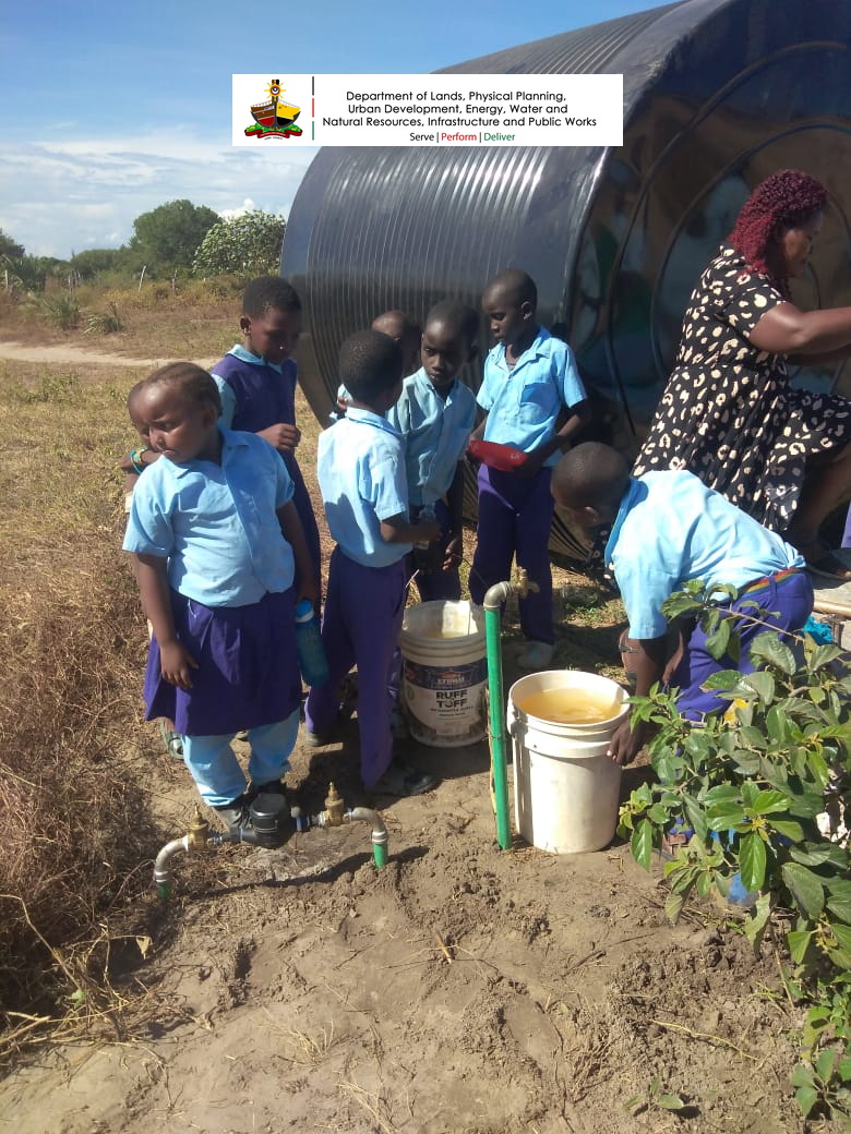 The Department of Water and Energy, with the help of Lawasco, has connected clean water to Magogoni Primary School in Lamu. Proud to support education and health with access to clean water! 💙 #CleanWaterForLamu #EducationForAll #WaterIsLife 🚰