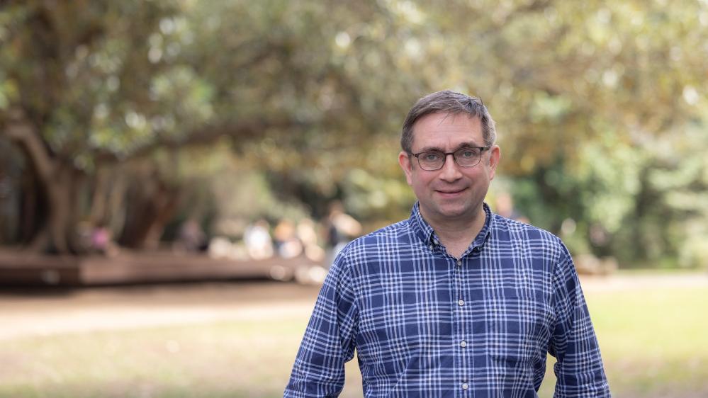 UOW (@uow) on Twitter photo #UOW Associate Professor Christopher Hyland (<a href="/HylandChem/">Chris Hyland</a>) has been awarded an <a href="/arc_gov_au/">Australian Research Council</a> Mid-Career Industry Fellowship and more than $1 million in funding to further his ground breaking work developing tools to advance medicines. 👏🧪 #UOWResearch #UOW Associate Professor Christopher Hyland (<a href="/HylandChem/">Chris Hyland</a>) has been awarded an <a href="/arc_gov_au/">Australian Research Council</a> Mid-Career Industry Fellowship and more than $1 million in funding to further his ground breaking work developing tools to advance medicines. 👏🧪 #UOWResearch