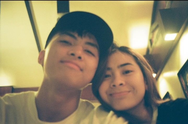 CHENGGAAA's tweet photo. "It's true when they say, home is a person ❤️" - RMD 

Keep the love burning haroma <3 https://t.co/u7ZSsJaYAE