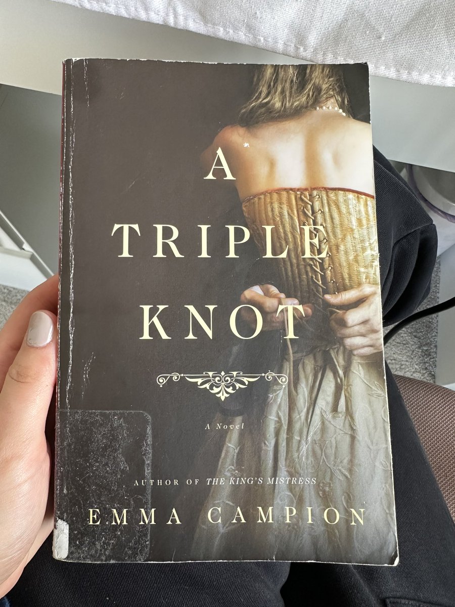 EmmaJTill's tweet photo. @Wob_group hello do you really class this book as ‘very good’? It had hair stuck the back, torn at the bottom, dirty and sticky 🤢 paid £8 for it too! https://t.co/Qe0evvBNYI