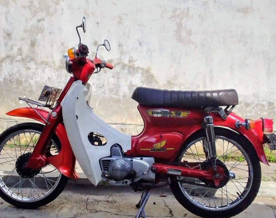 Indonesia Raya.