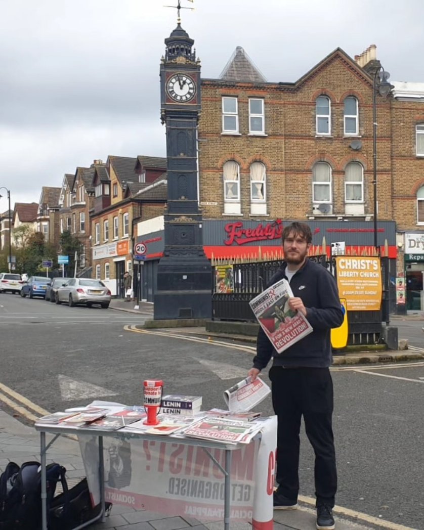 CroydonSocApp's tweet photo. We were out at Norwood Junction this weekend, bringing the ideas of revolutionary communism to people on the streets with the help of our paper, The Communist! https://t.co/fhxIm0pkeG