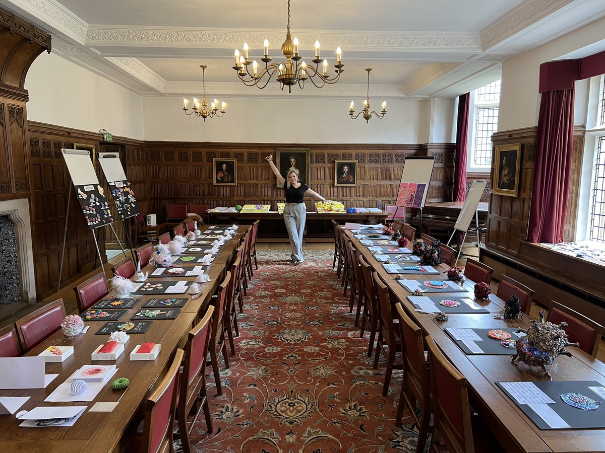 #SensoryScience at <a href="/Catz_Cambridge/">St Catharine's College</a> @CamPathology is about to start!