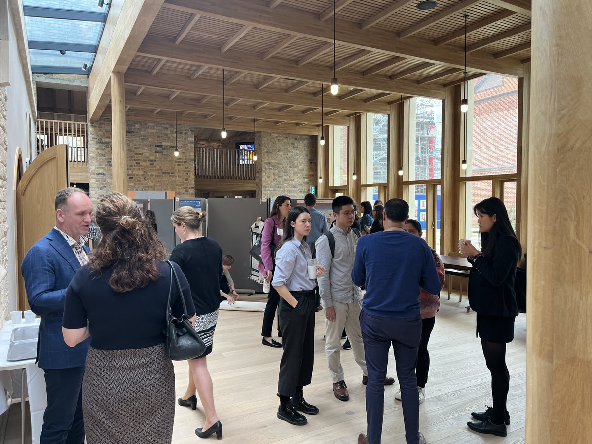 IMS_MRL's tweet photo. An excellent morning so far in a stunning venue discussing all things #obesity and its adverse health outcomes @abcam  @pembroke1347 https://t.co/EgnWZN4nro