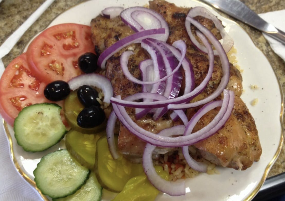 TroyMedCuisine's tweet image. Let’s just take a moment here, shall we? 😍 #ChickenKabob #ValleyPark TroyMediterranean.com